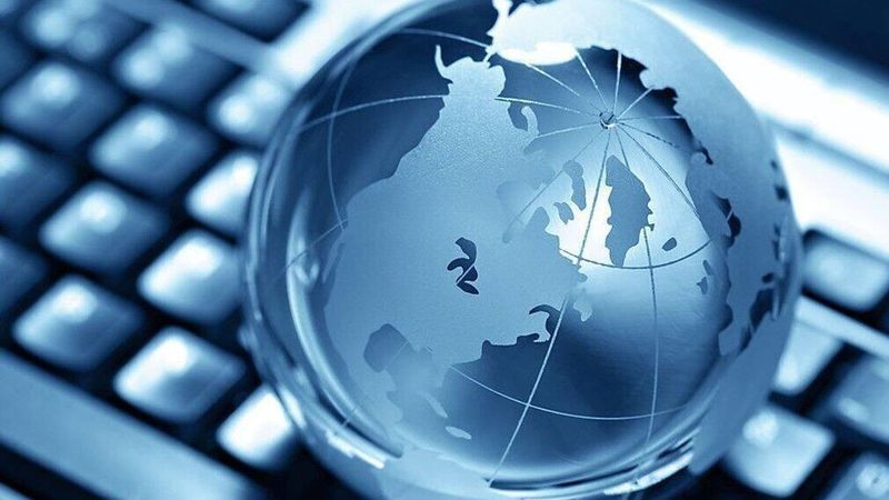 成都SEM竞价托管与SEO：本质区别与适用场景